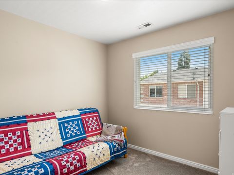 Tiny photo for 105 W PENEREGRINE Ln N #19, Bountiful, UT 84010 (MLS # 2174243)