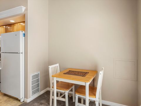 Tiny photo for 105 W PENEREGRINE Ln N #19, Bountiful, UT 84010 (MLS # 2174243)