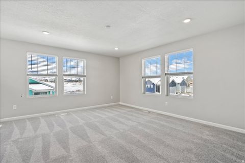 Tiny photo for 6179 W SPARROW VIEW DR #560, South Jordan, UT 84009 (MLS # 2124878)