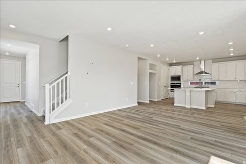 Tiny photo for 6179 W SPARROW VIEW DR #560, South Jordan, UT 84009 (MLS # 2124878)