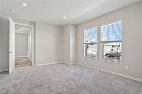 Tiny photo for 6179 W SPARROW VIEW DR #560, South Jordan, UT 84009 (MLS # 2124878)