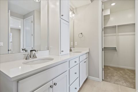 Tiny photo for 6179 W SPARROW VIEW DR #560, South Jordan, UT 84009 (MLS # 2124878)