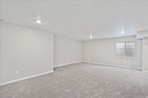 Tiny photo for 6179 W SPARROW VIEW DR #560, South Jordan, UT 84009 (MLS # 2124878)