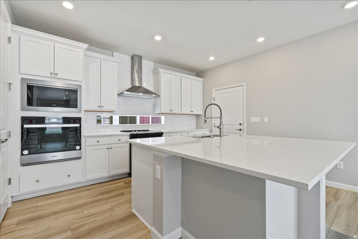 DAYBREAK SPRINGHOUSE - Residential