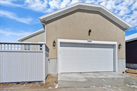 Tiny photo for 6179 W SPARROW VIEW DR #560, South Jordan, UT 84009 (MLS # 2124878)