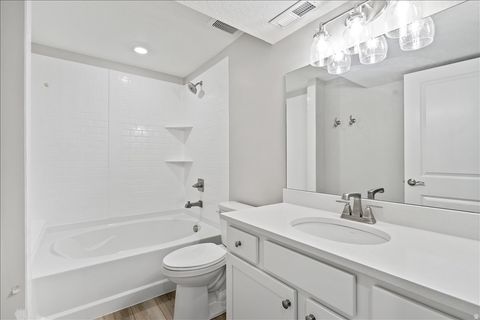 Tiny photo for 6179 W SPARROW VIEW DR #560, South Jordan, UT 84009 (MLS # 2124878)