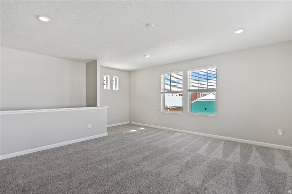 DAYBREAK SPRINGHOUSE - Residential