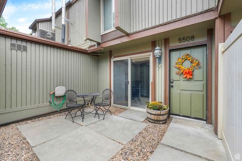 Tiny photo for 5508 S WILLOW LN E, Salt Lake City, UT 84107 (MLS # 2104043)