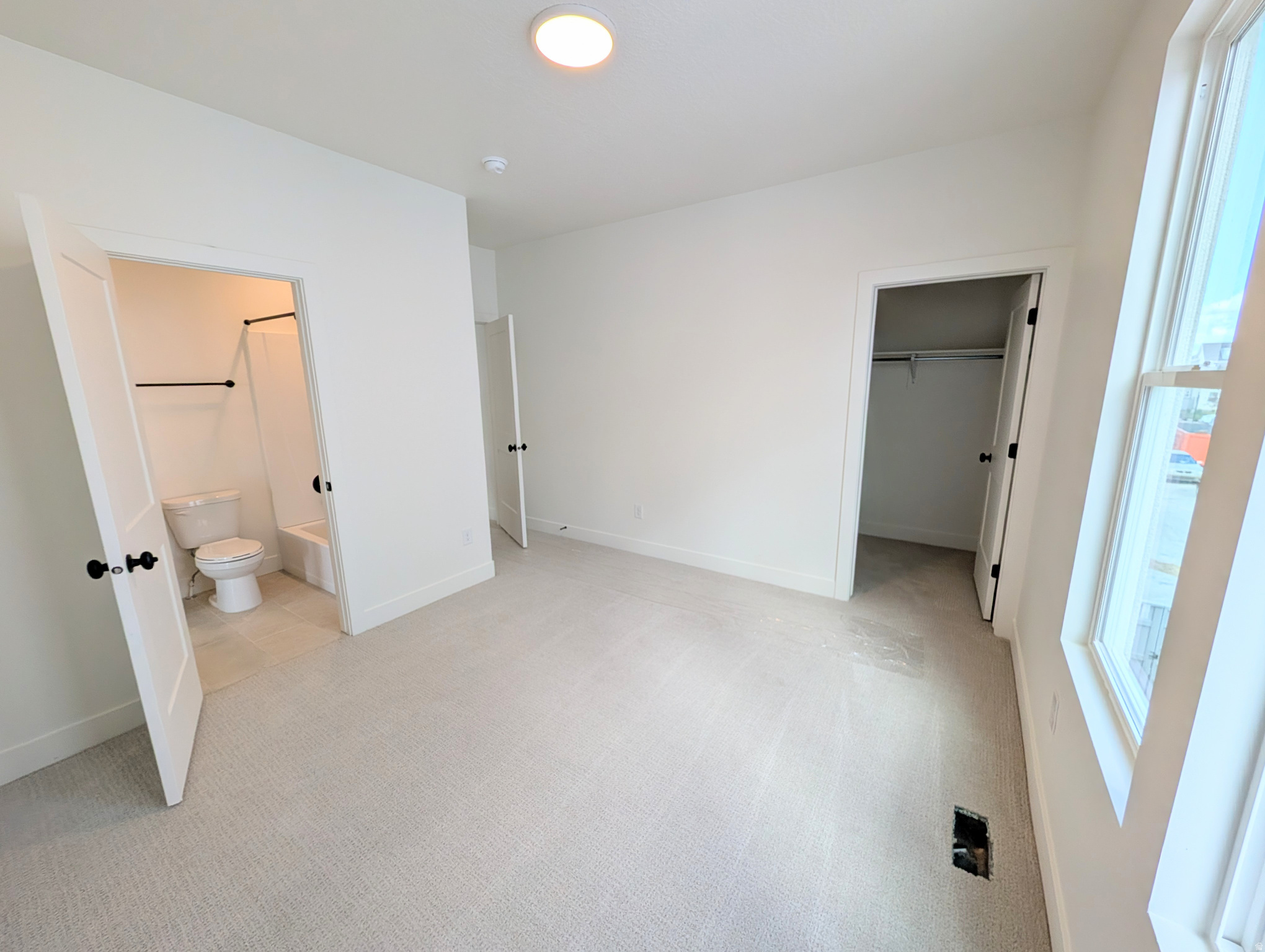 DAYBREAK - Residential