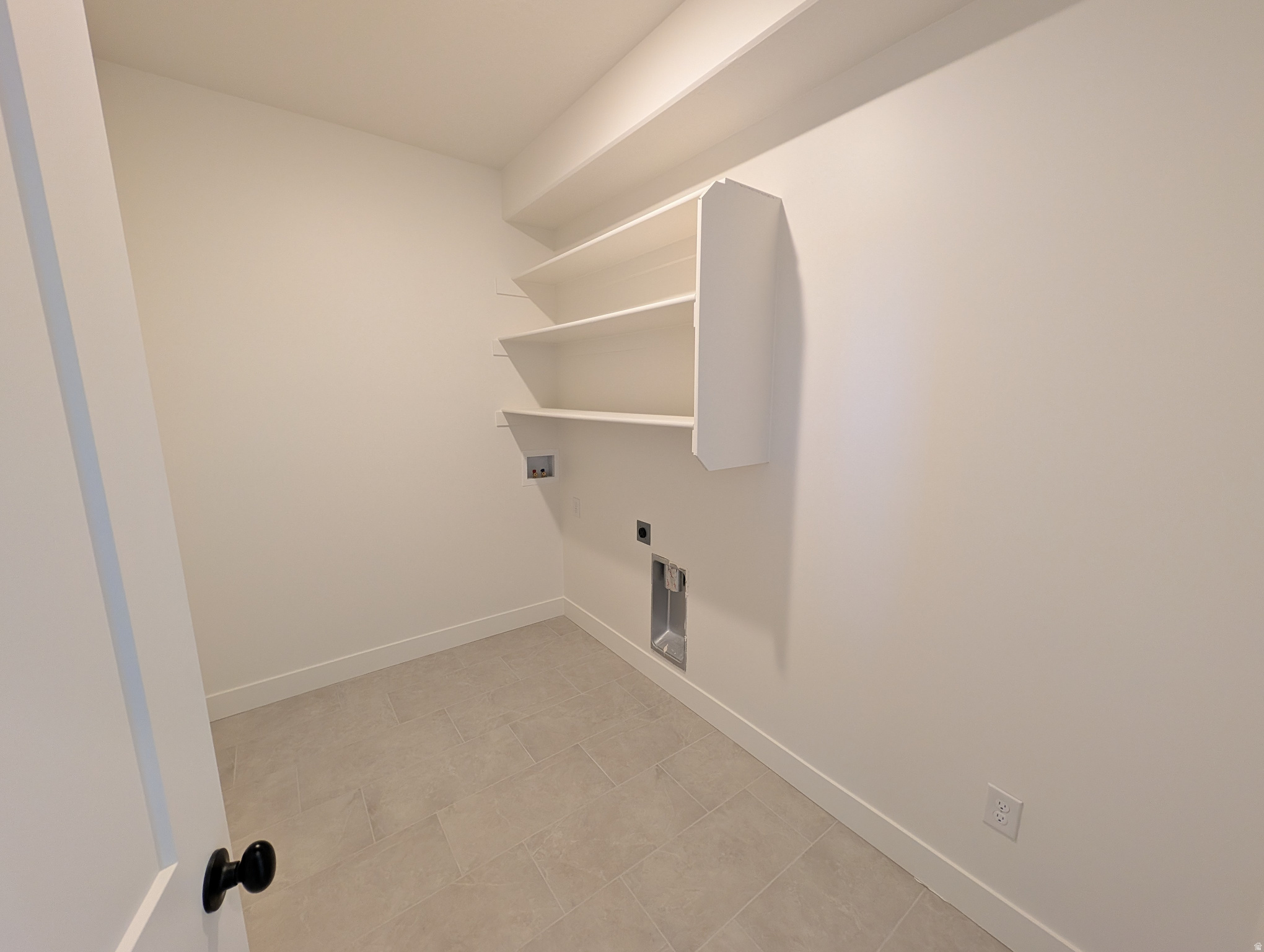 DAYBREAK - Residential