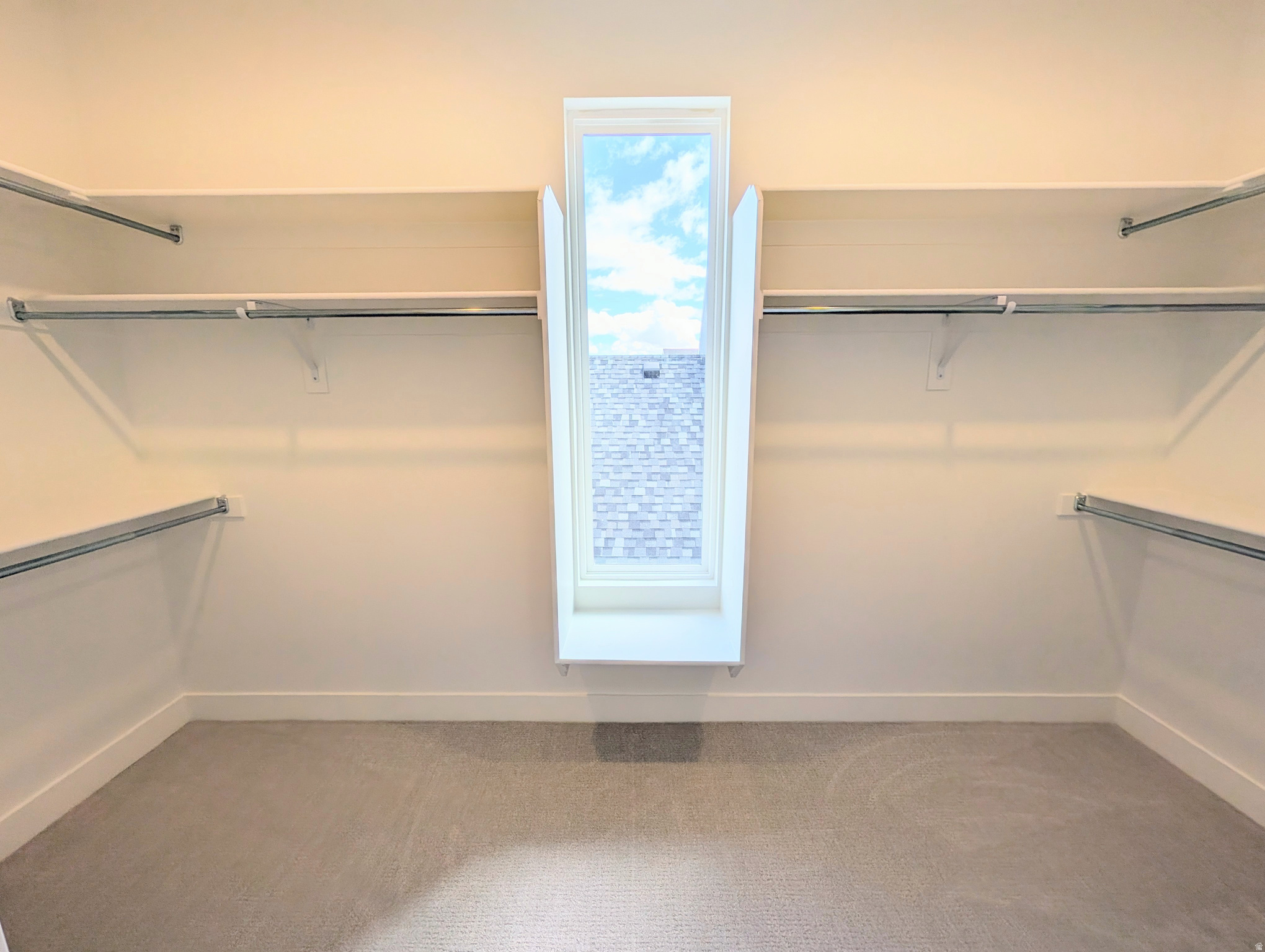 DAYBREAK - Residential