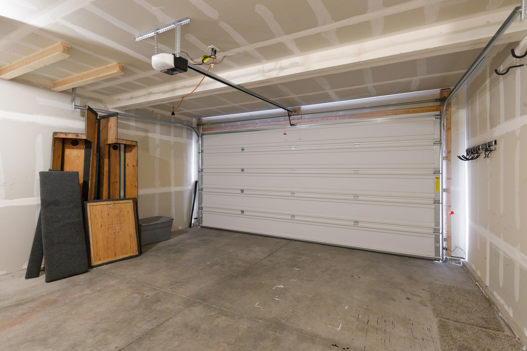 KNUDSON CROSSING - Residential