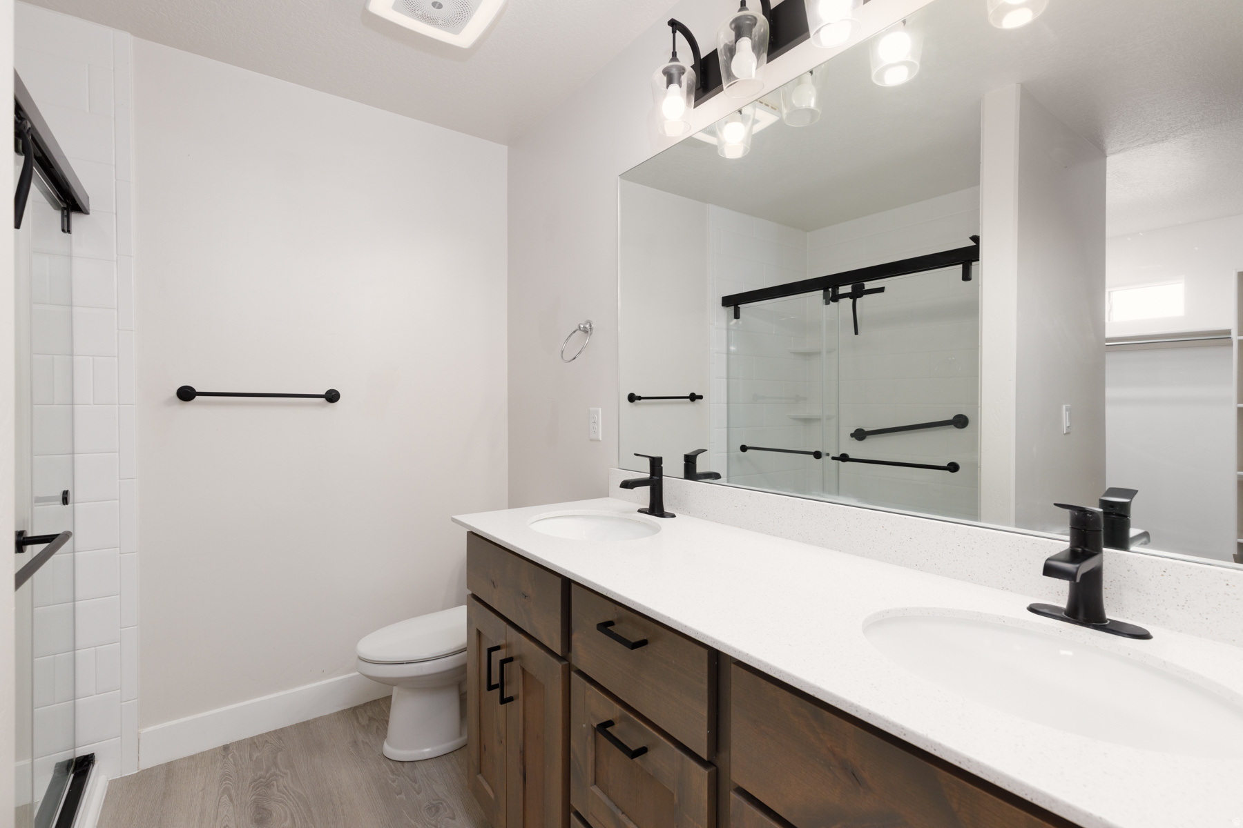 KNUDSON CROSSING - Residential