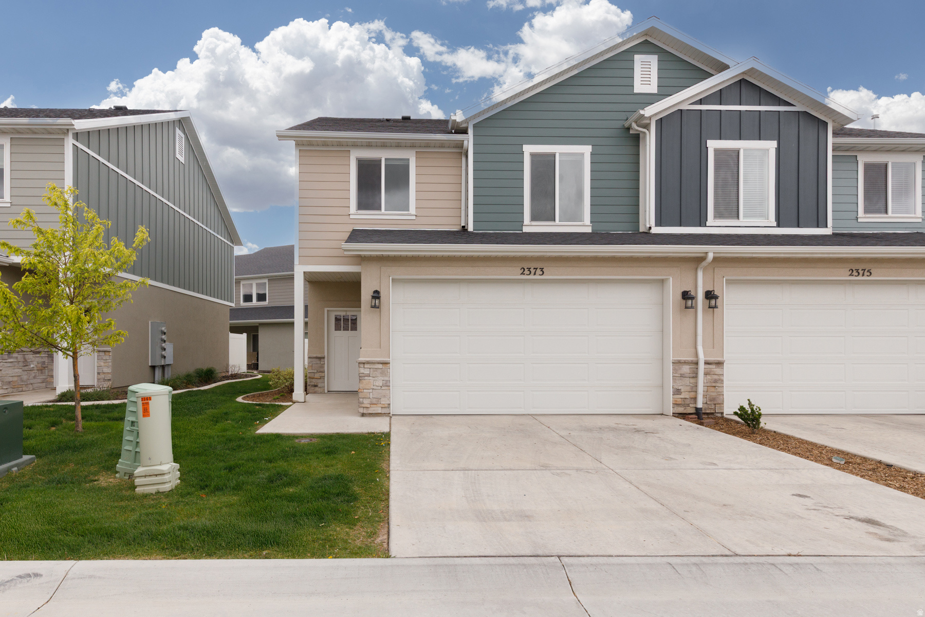 KNUDSON CROSSING - Residential