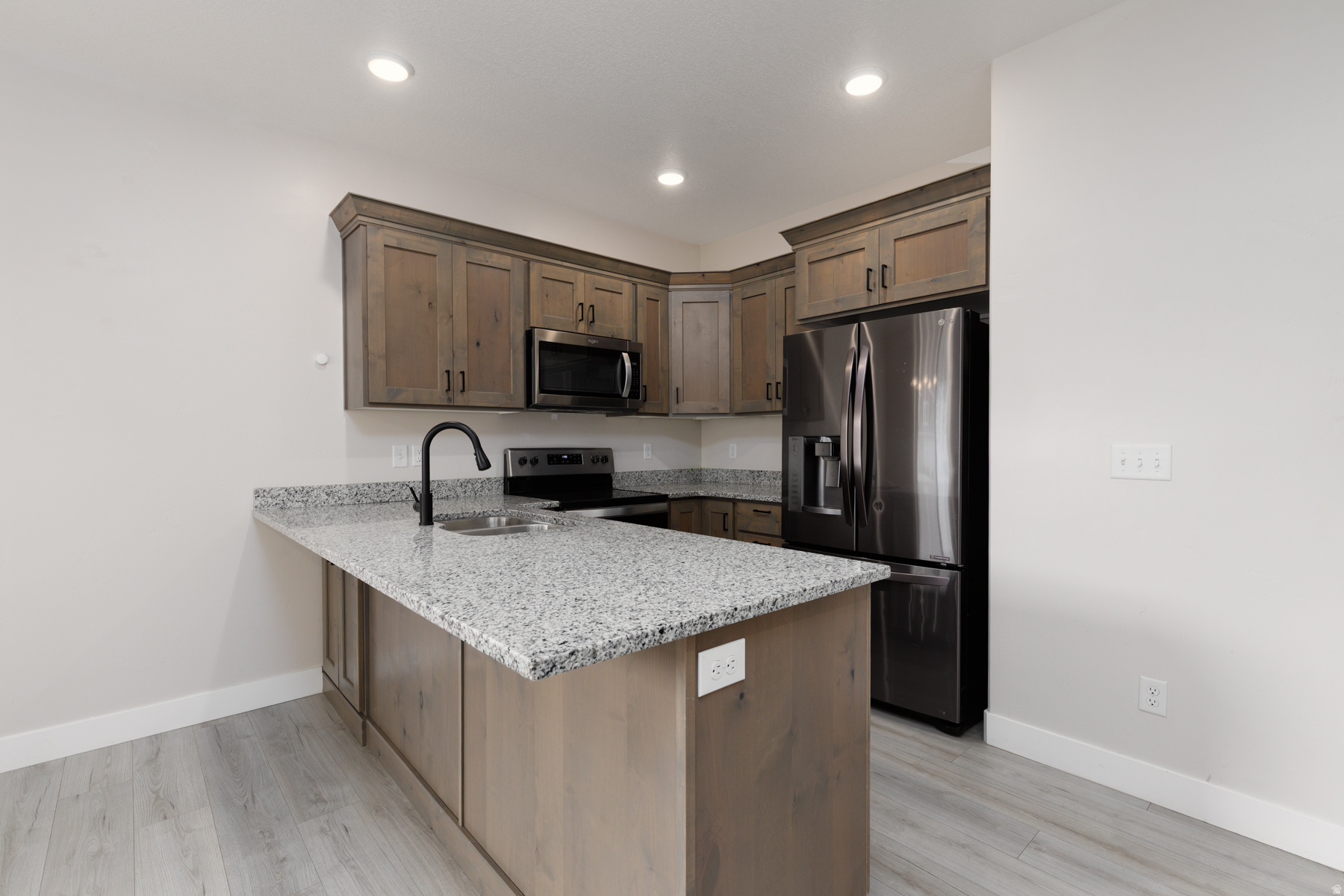 KNUDSON CROSSING - Residential