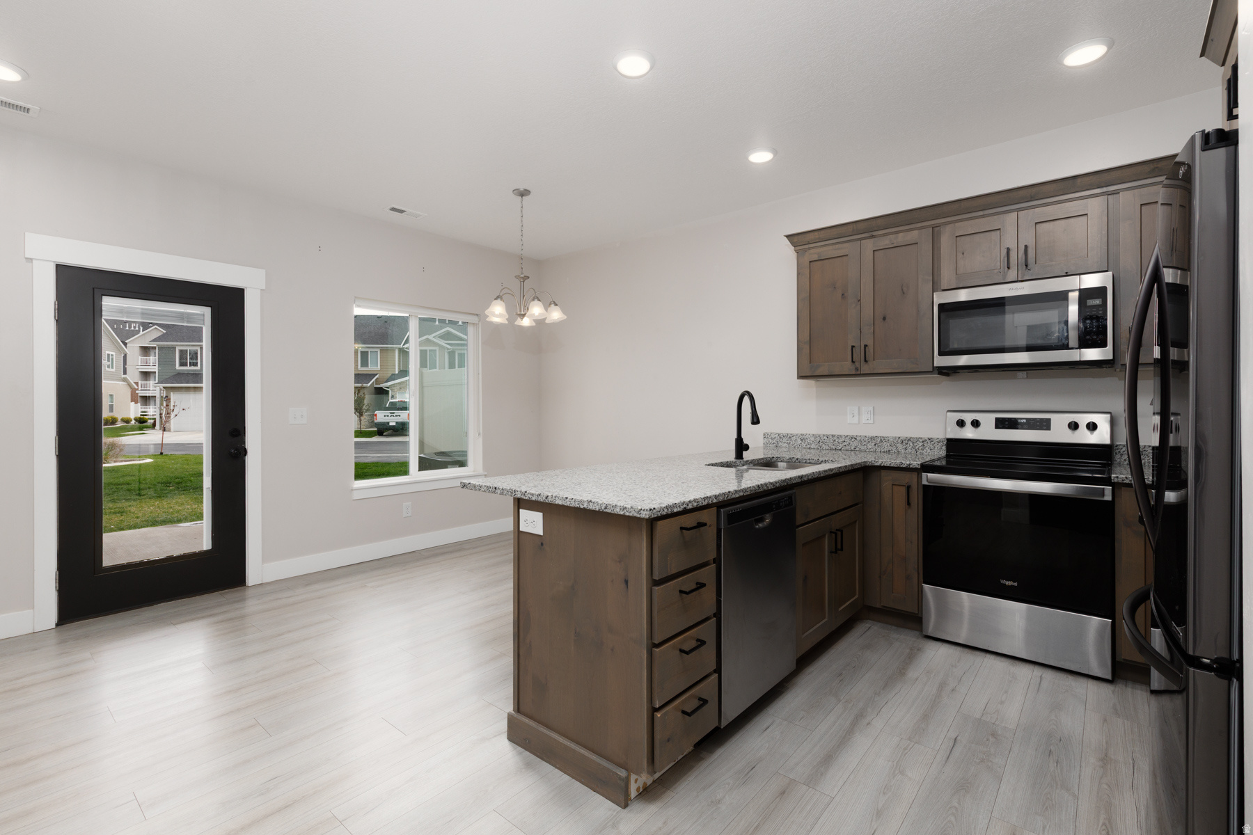 KNUDSON CROSSING - Residential