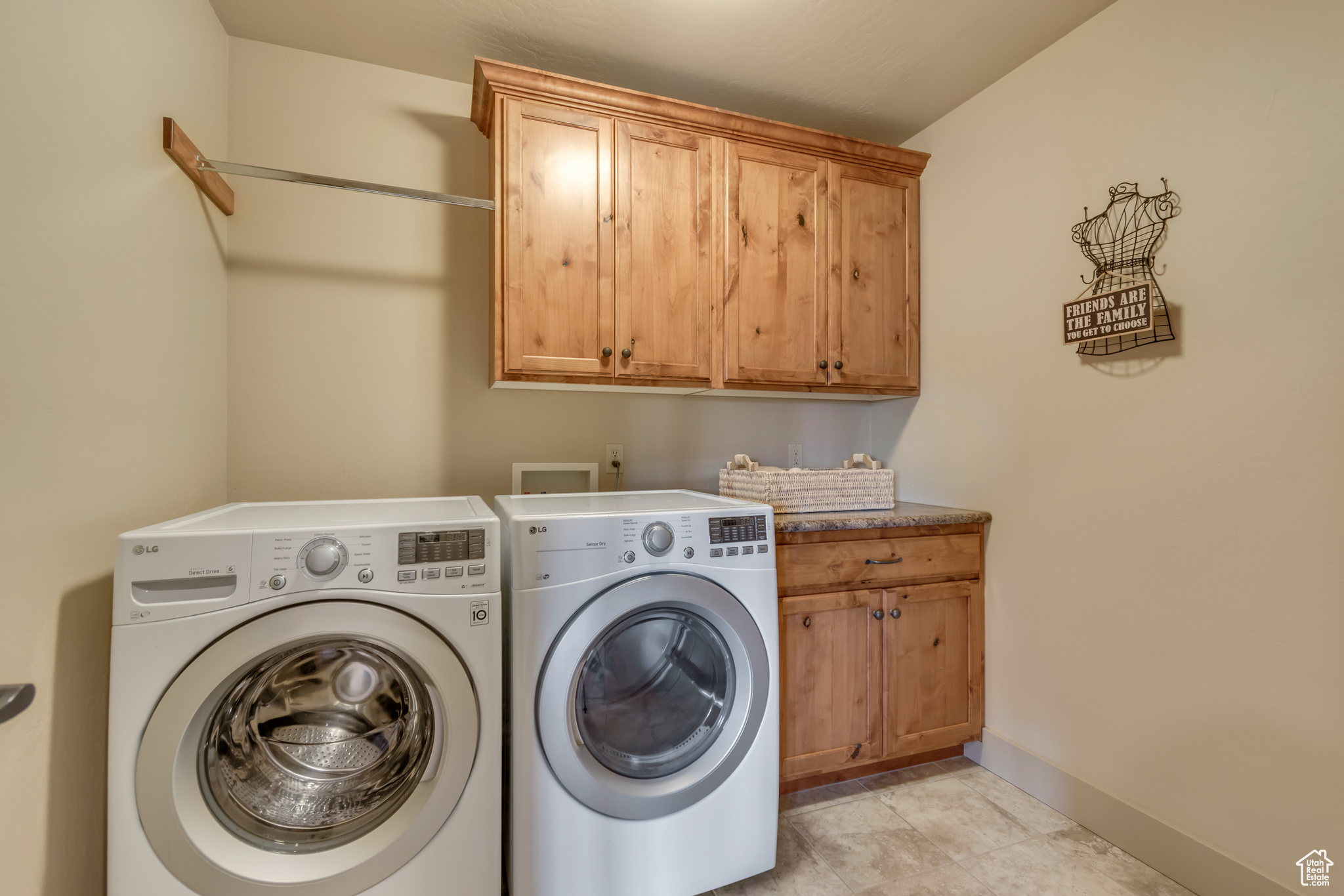 2129 E Rocklin Dr, Sandy, Utah image 43