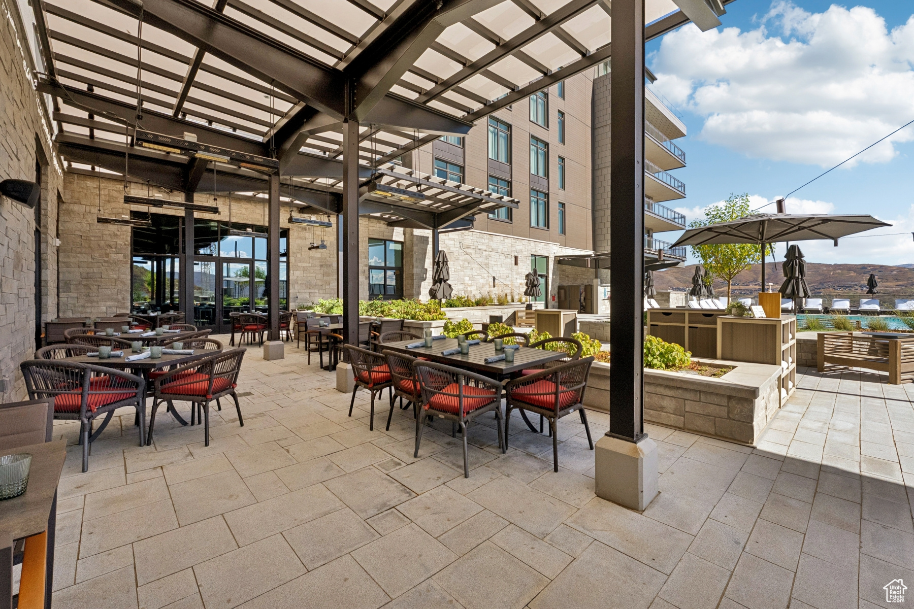 RESIDENCES EXTELL MT - Residential