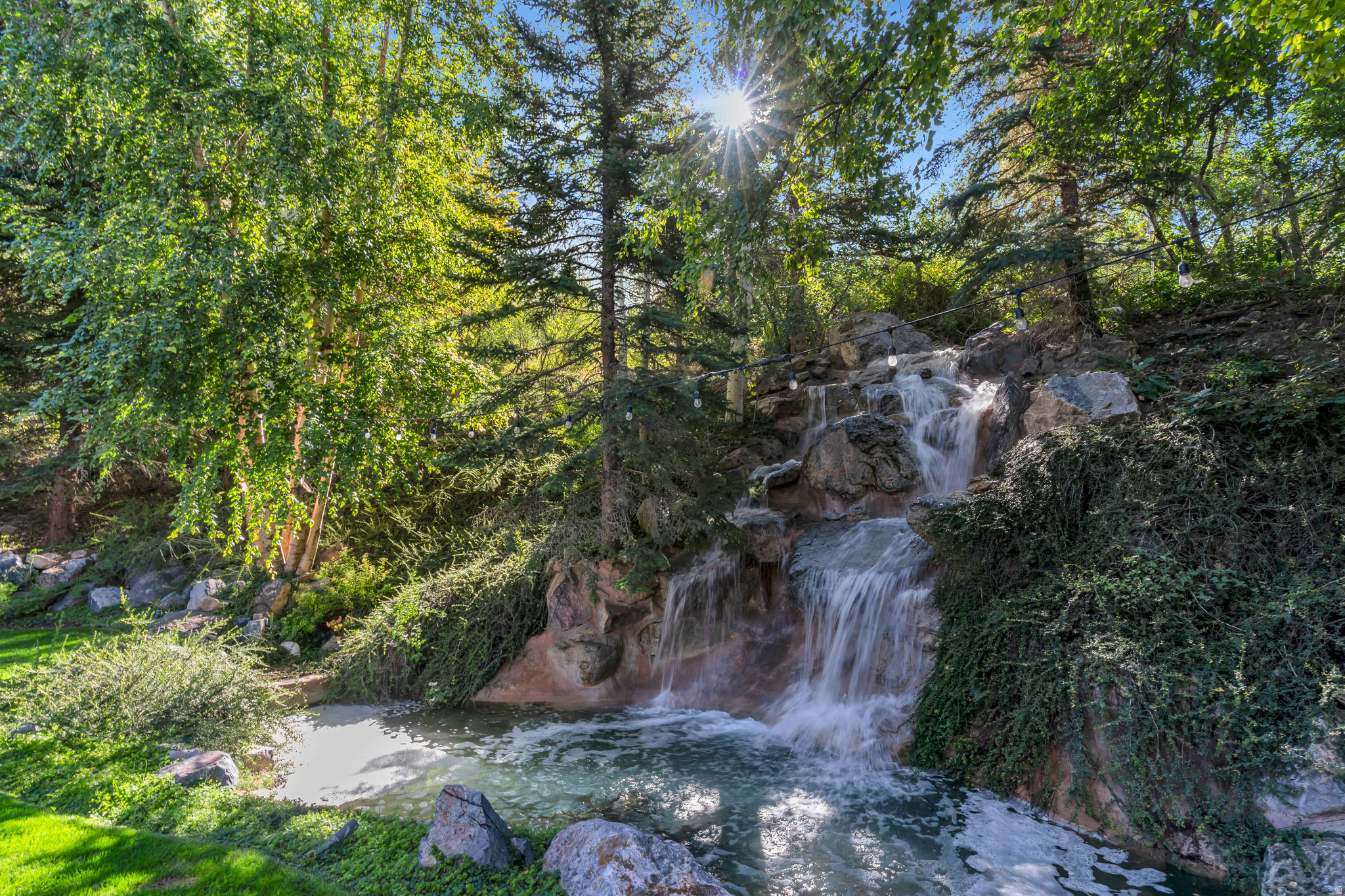 INDIAN HILLS - Residential