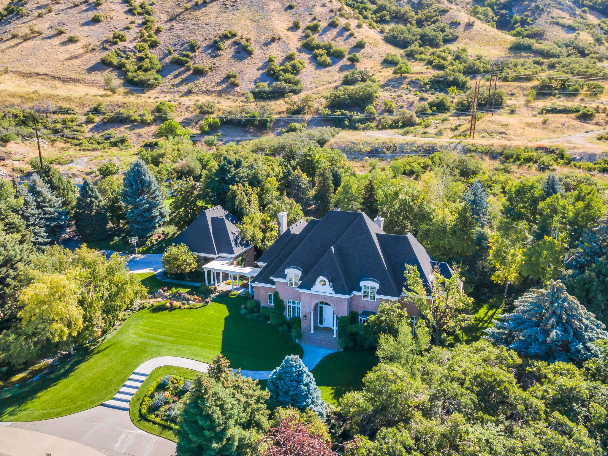 INDIAN HILLS - Residential