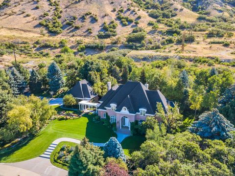 Photo of 2848 FOOTHILL DR, Provo, UT 84604 (MLS # 2129559)