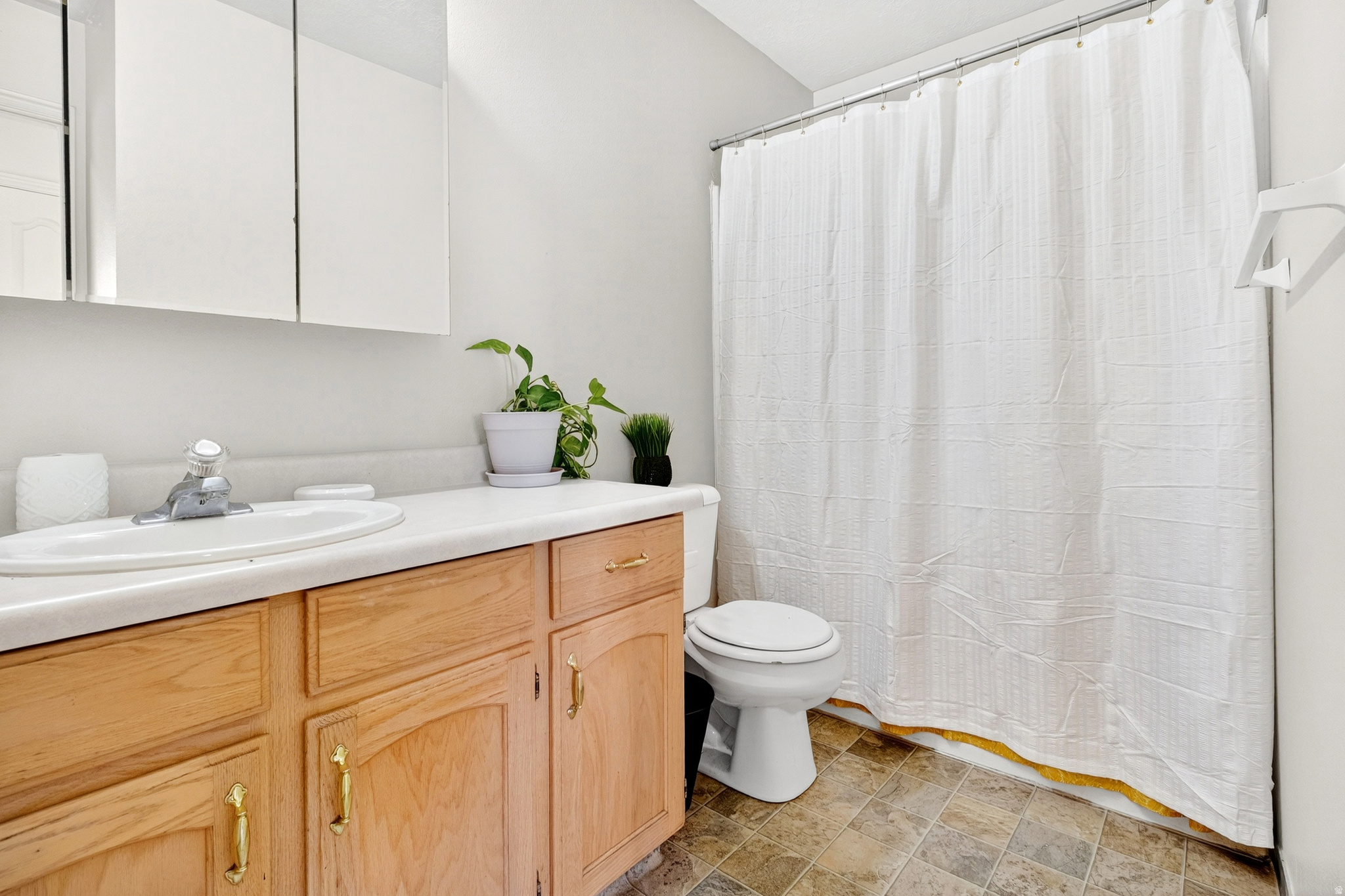 CLUFF MINOR SUBDIVIS - Residential