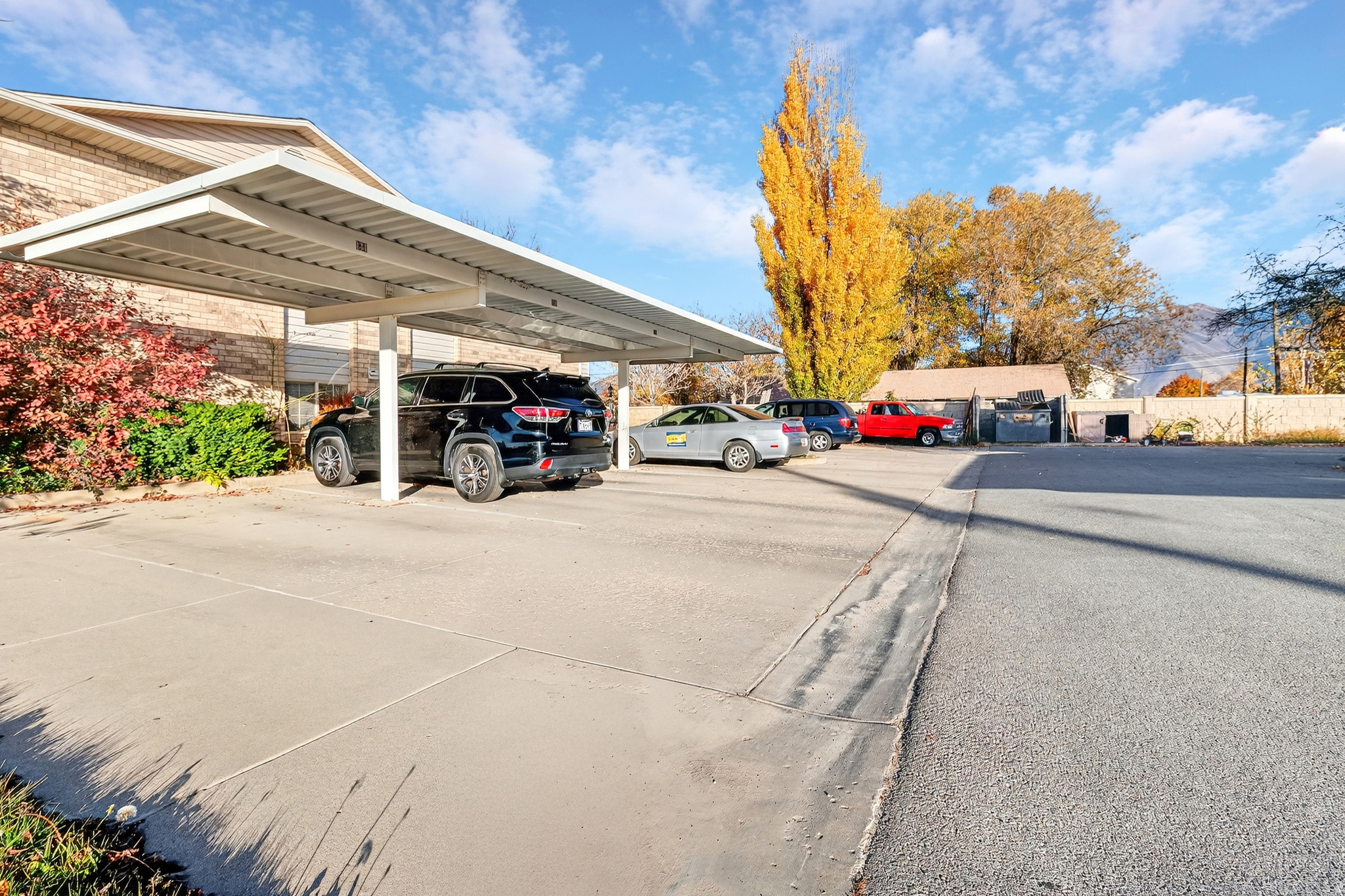 CLUFF MINOR SUBDIVIS - Residential