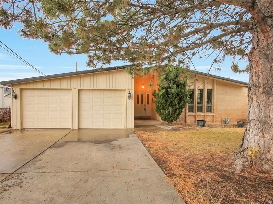 Call today on this Washington Terrace 3 bed 1.75 bath multilevel fixer upper with a little sweat you will have built-in equity. Home Sold "As Is"   Square footage figures are provided as a courtesy estimate only and were obtained from county records.  Buyer is advised to obtain an independent measurement.