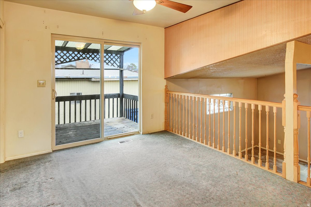 HILLSIDE MANOR - Residential