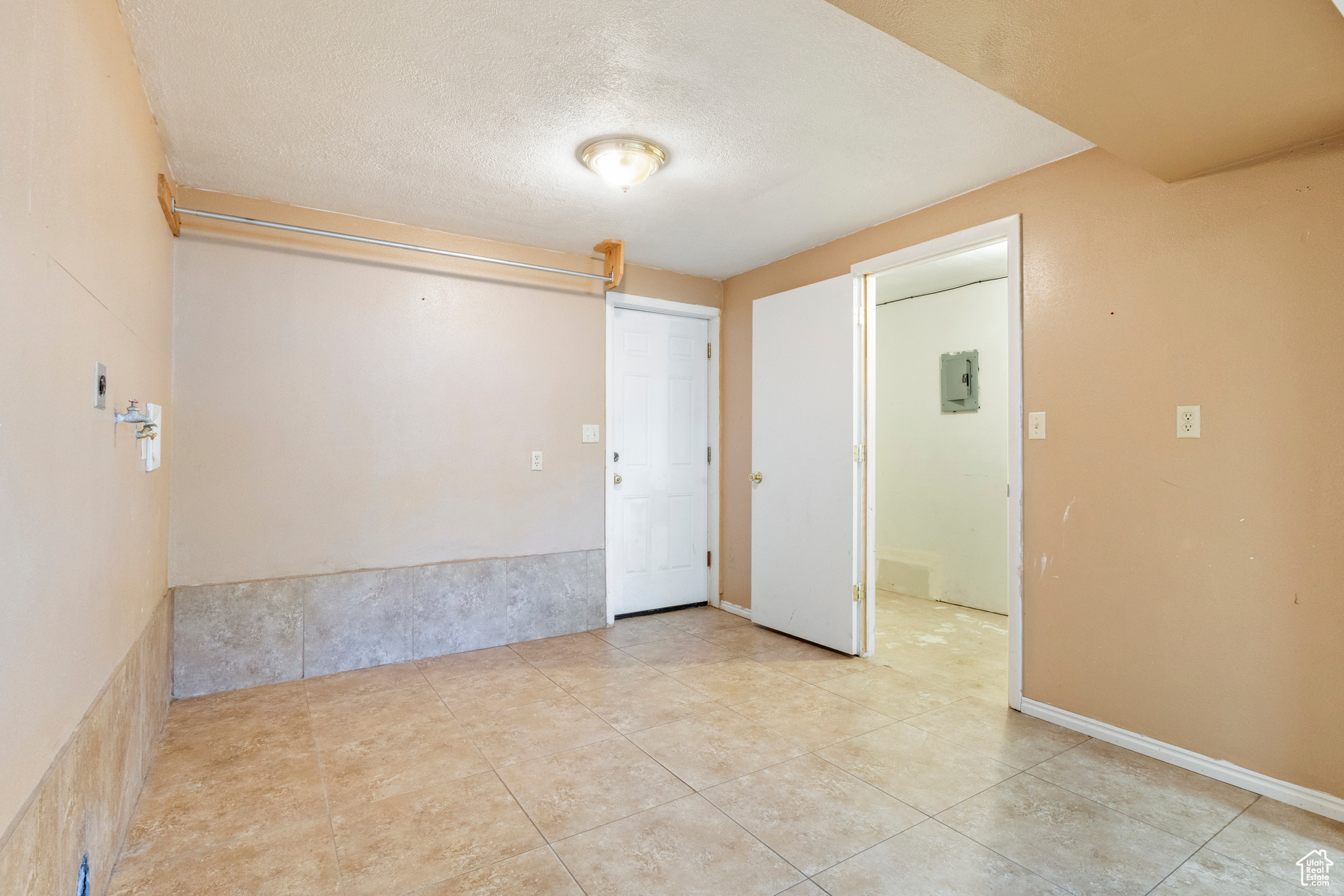 793 E 100, Hyrum, Utah image 10