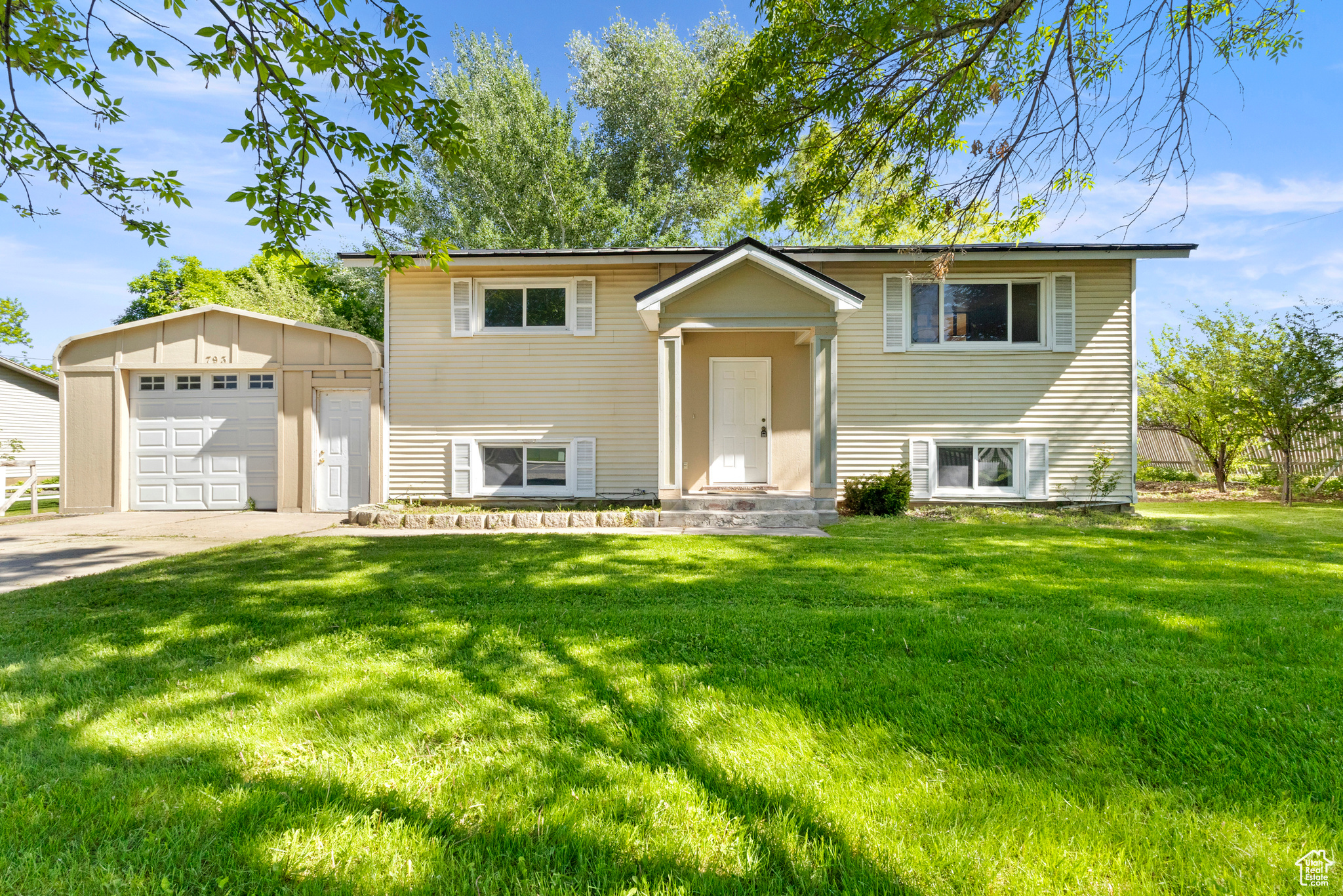 793 E 100, Hyrum, Utah image 1