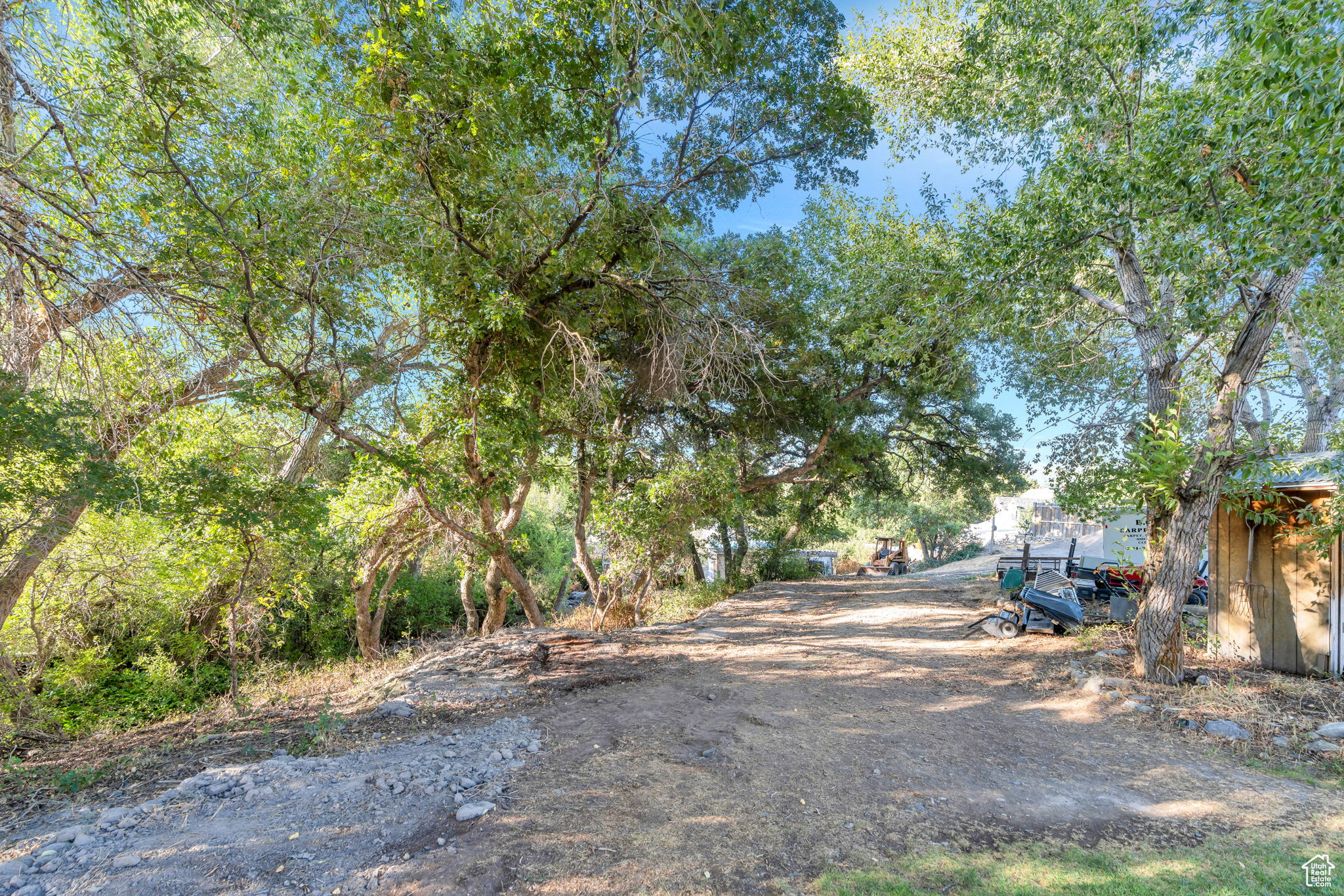MOHOGANY RIDGE - Residential
