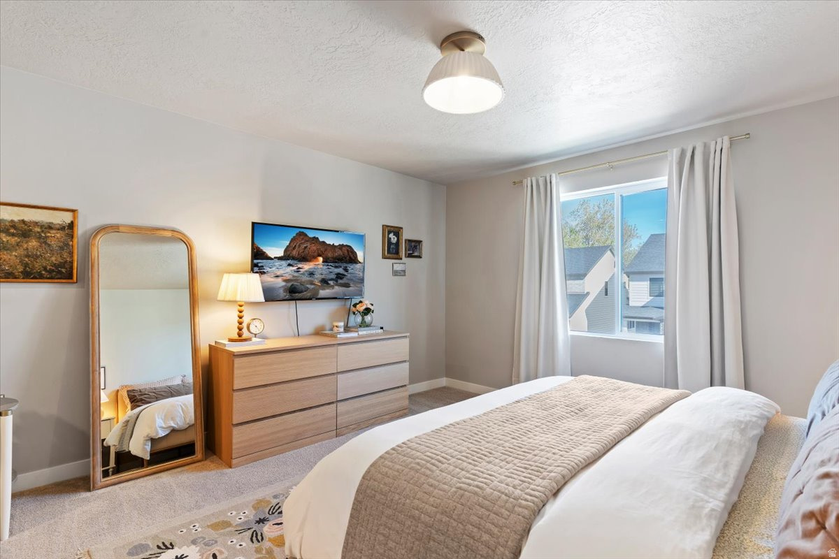 COTTAGES ON MAIN 222 - Residential