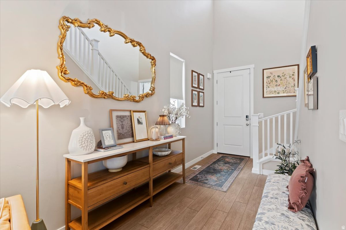 COTTAGES ON MAIN 222 - Residential