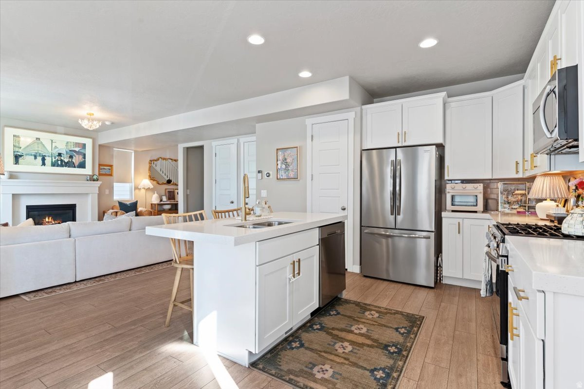 COTTAGES ON MAIN 222 - Residential