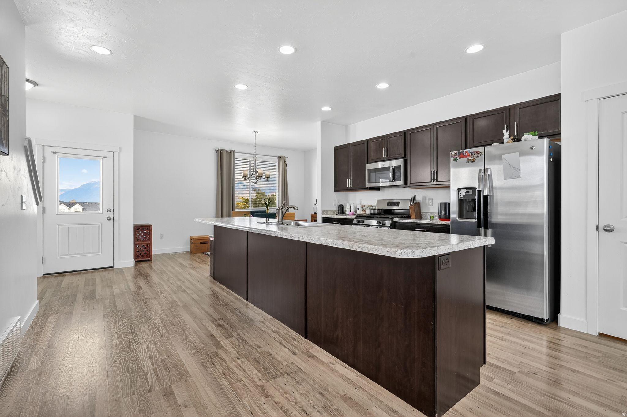 MEADOWS - Residential