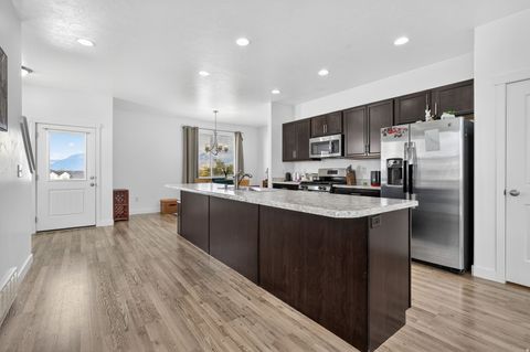 Tiny photo for 10847 S BIG MEADOW DR, South Jordan, UT 84009 (MLS # 2119974)