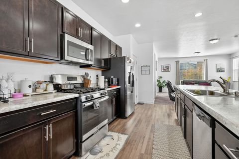 Tiny photo for 10847 S BIG MEADOW DR, South Jordan, UT 84009 (MLS # 2119974)