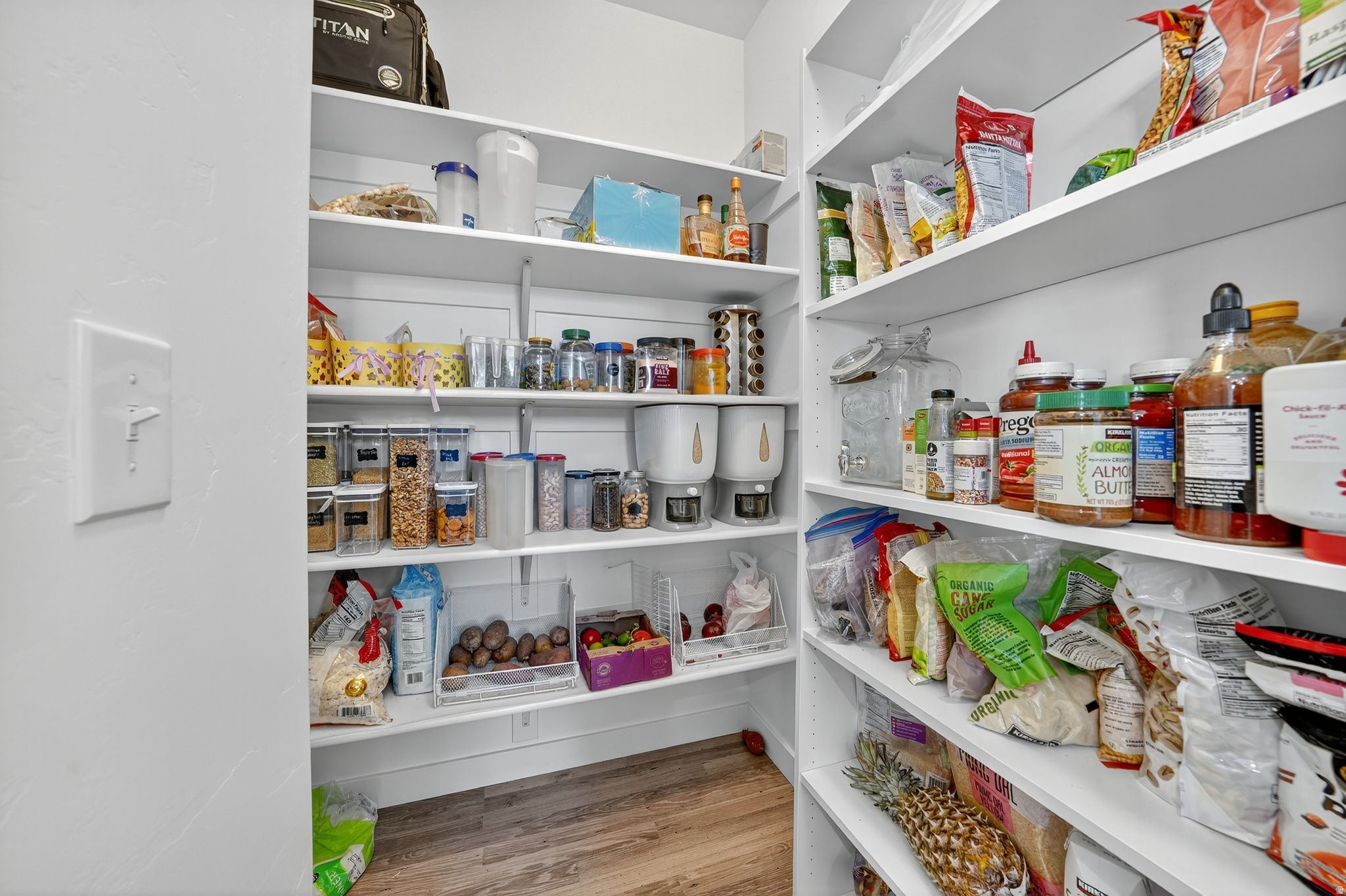 MEADOWS - Residential