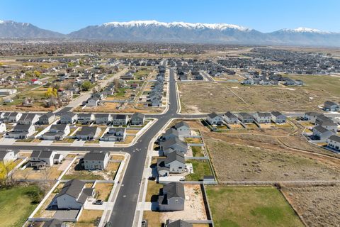 Tiny photo for 2927 W COASTLINE DR S, Syracuse, UT 84075 (MLS # 2145944)