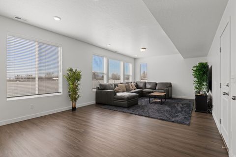 Tiny photo for 2927 W COASTLINE DR S, Syracuse, UT 84075 (MLS # 2145944)
