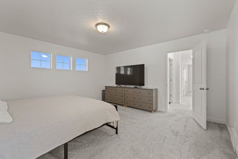 Tiny photo for 2927 W COASTLINE DR S, Syracuse, UT 84075 (MLS # 2145944)