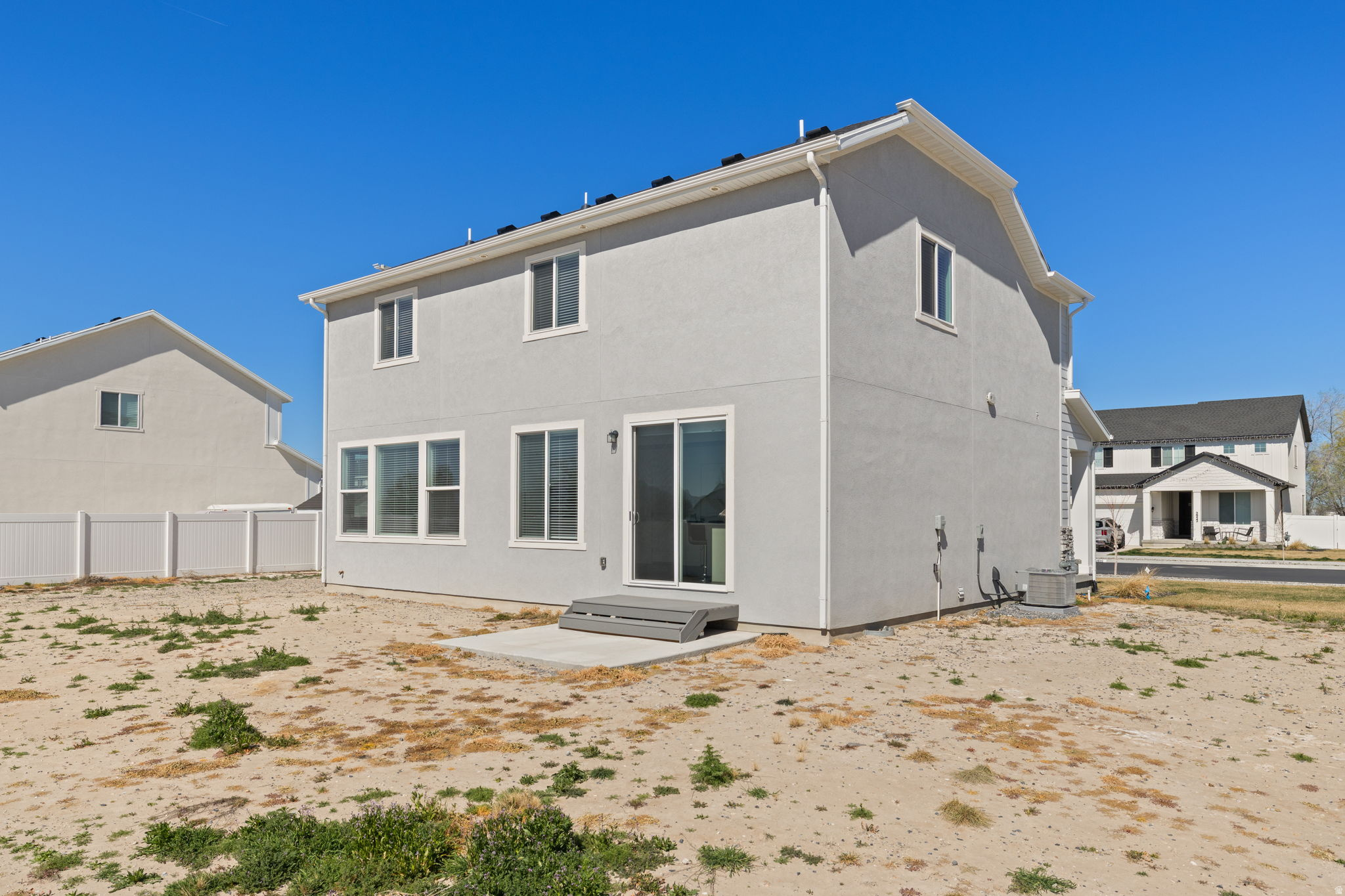 SHORELINE VIEW - Residential