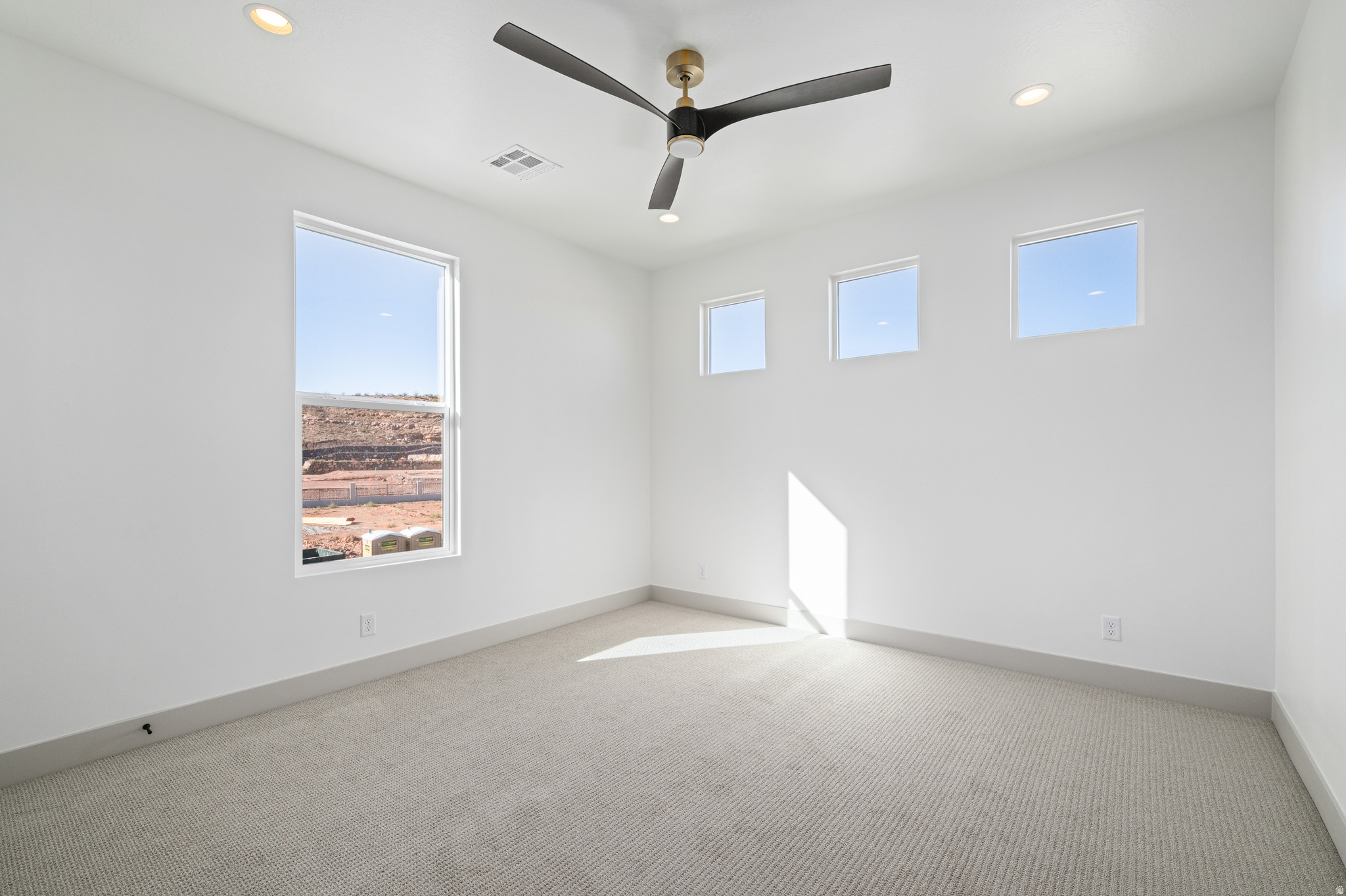 THE ISLAND AT CORAL CANYON - Residential