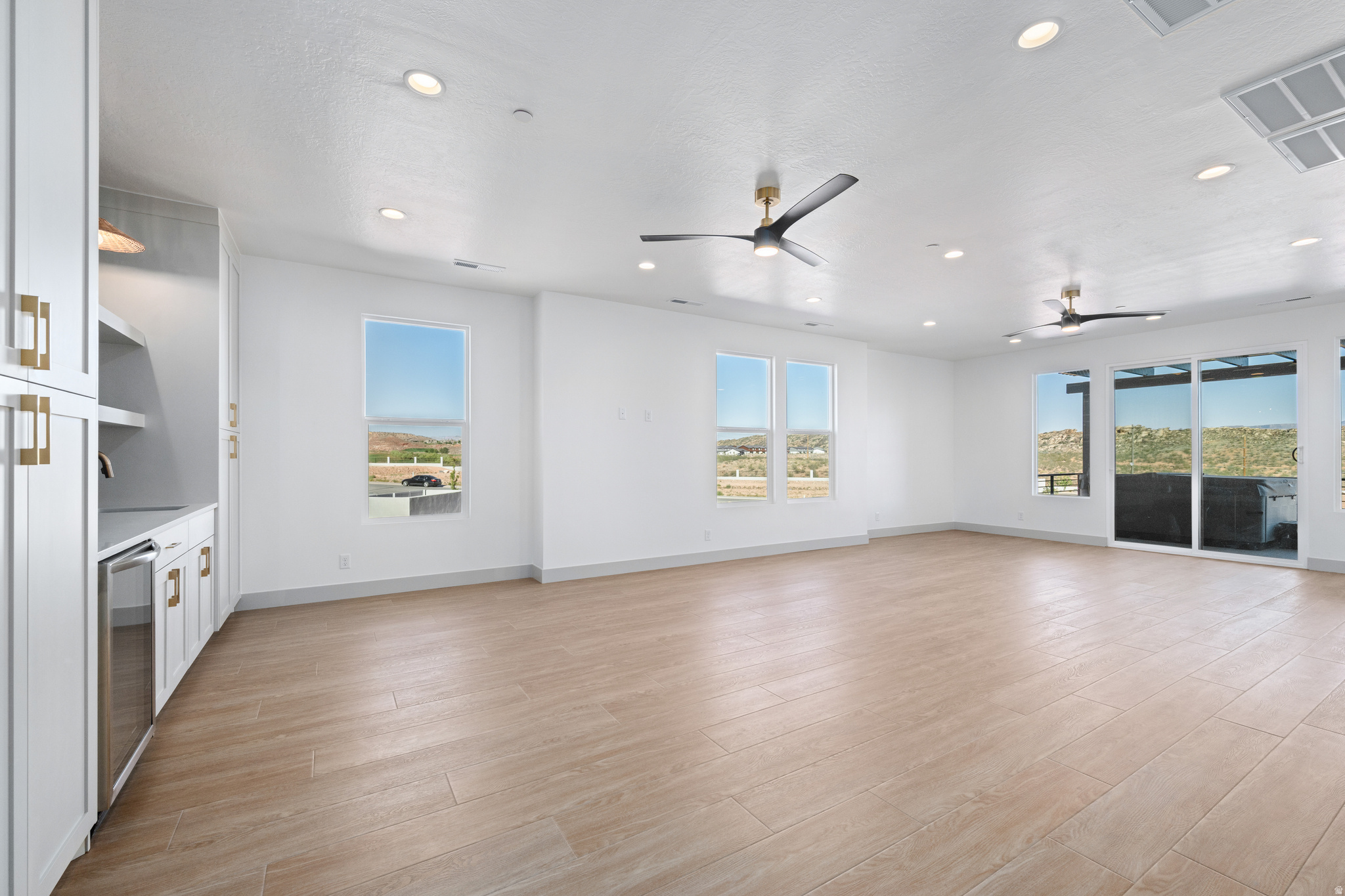 THE ISLAND AT CORAL CANYON - Residential