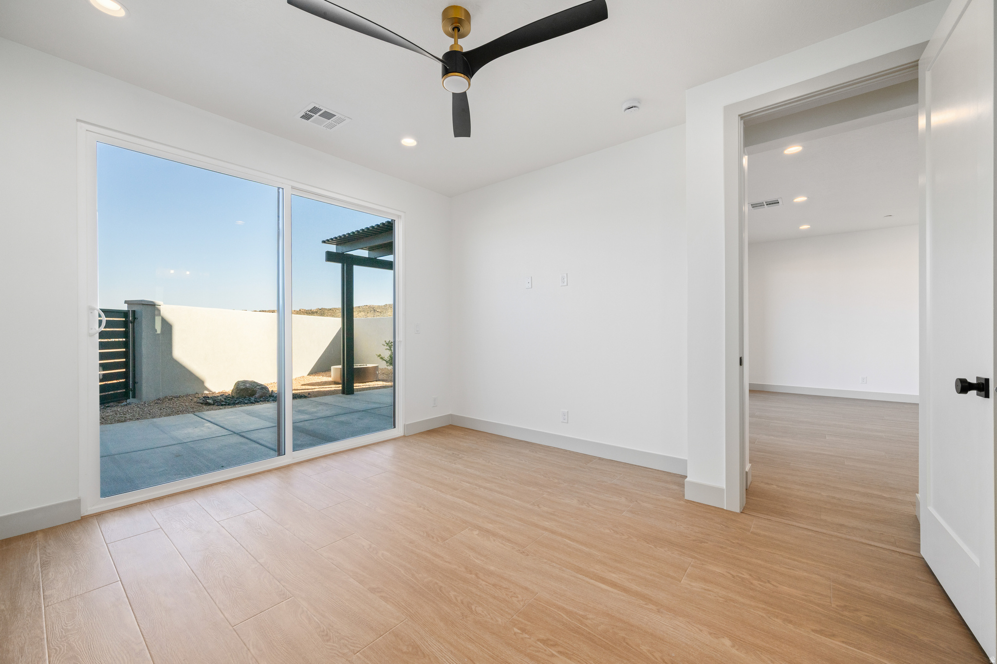 THE ISLAND AT CORAL CANYON - Residential