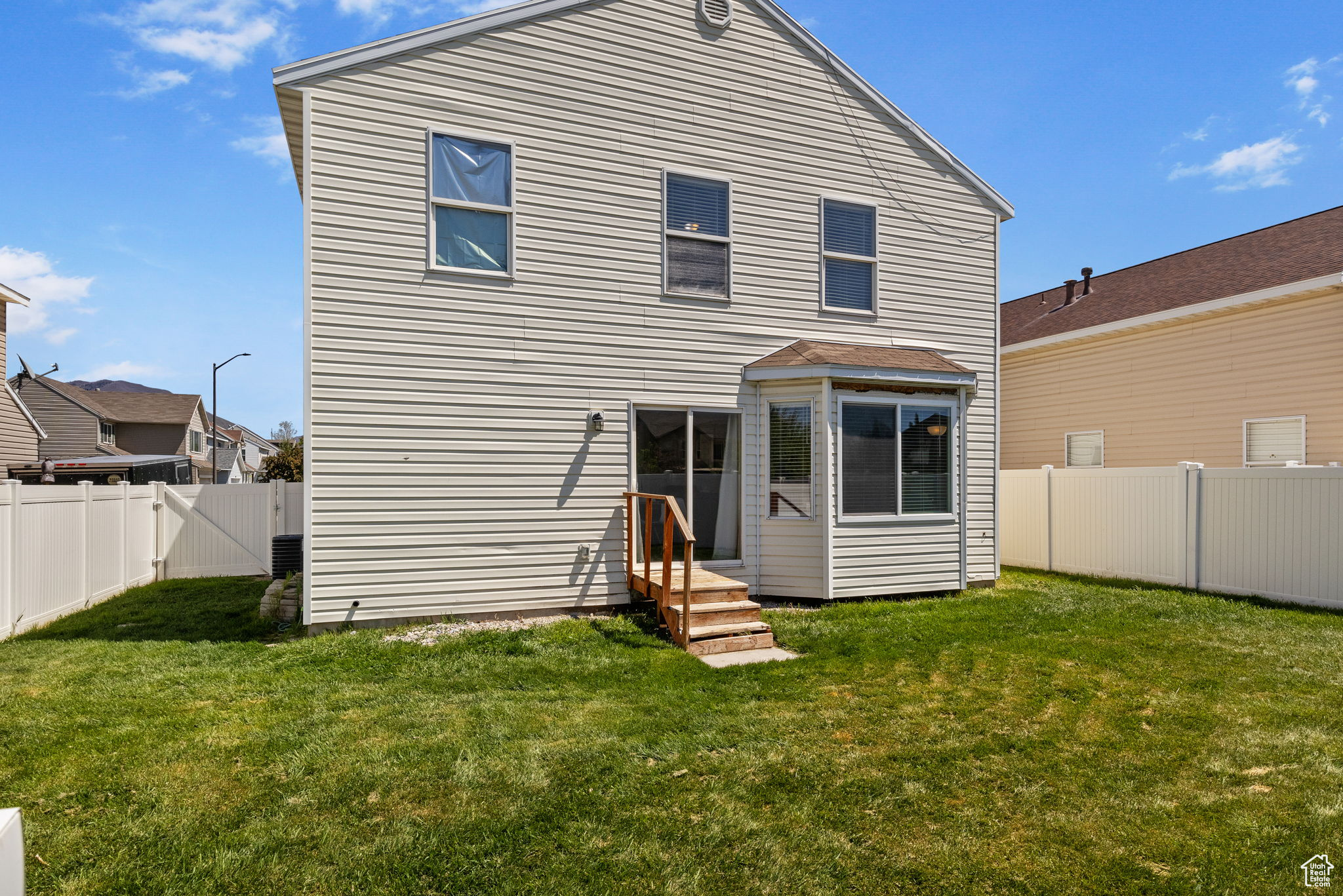 Springville, Utah 84663, United States, 4 Bedrooms Bedrooms, ,3 BathroomsBathrooms,Residential,Active,119888