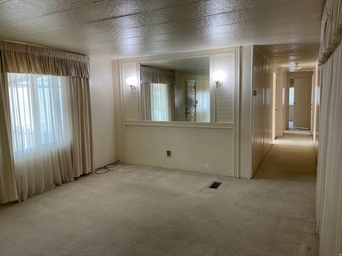 Tiny photo for 760 W MONTE BELLA DR, Taylorsville, UT 84123 (MLS # 2147611)