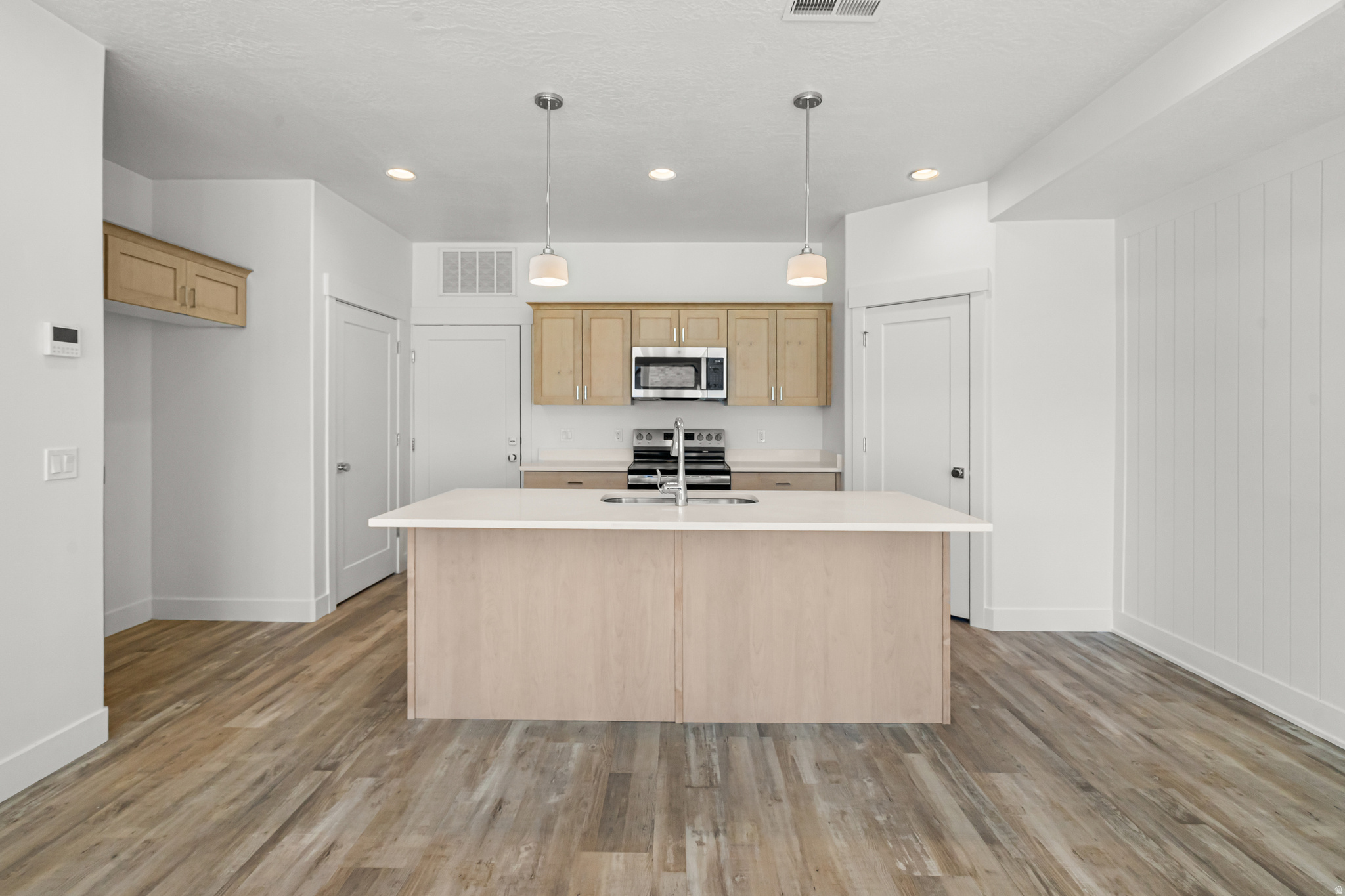 RC'S PARKWEST - Residential