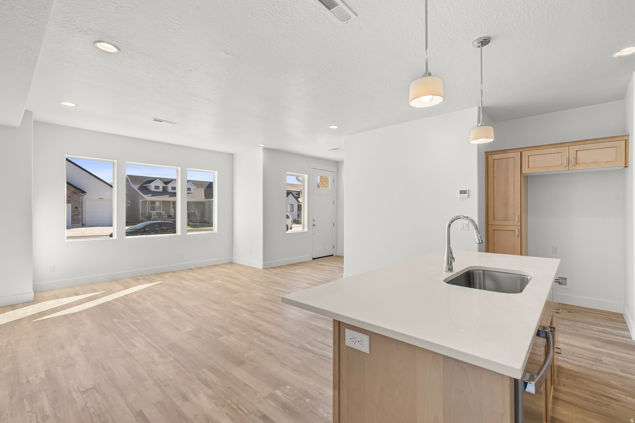 RC'S PARKWEST - Residential